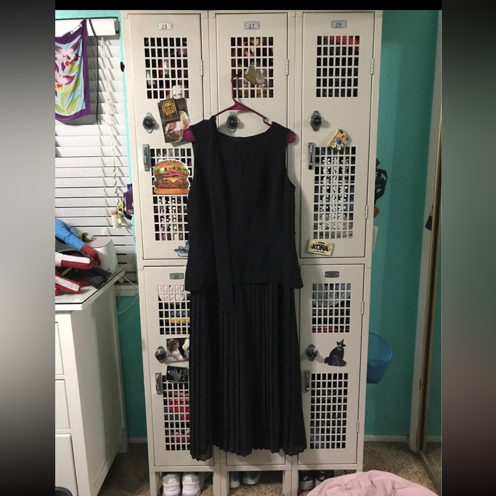 Black dress